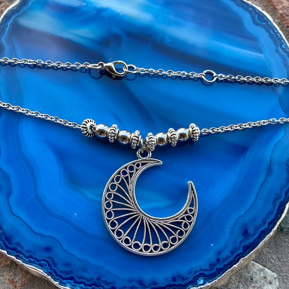 Crecent moon necklace and earrings . Silver boho set lunula moon design - Picture 5 of 13